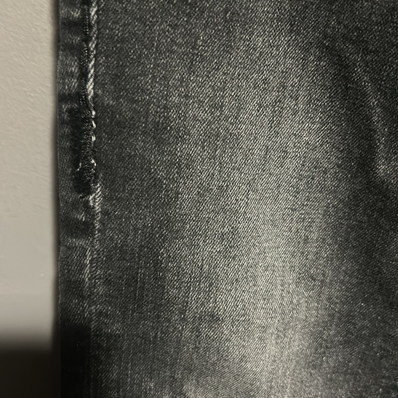 True Religion washed blk distressed jeans - Picture 8 of 15